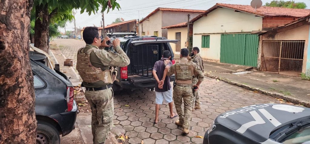 Membros de facção criminosa são denunciados por suspeita de torturar adolescentes e traficar drogas