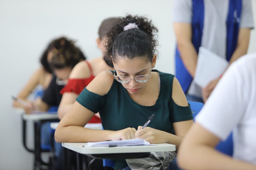 Inscrições para processo seletivo da Unitins encerram nesta segunda-feira (3); veja vagas
