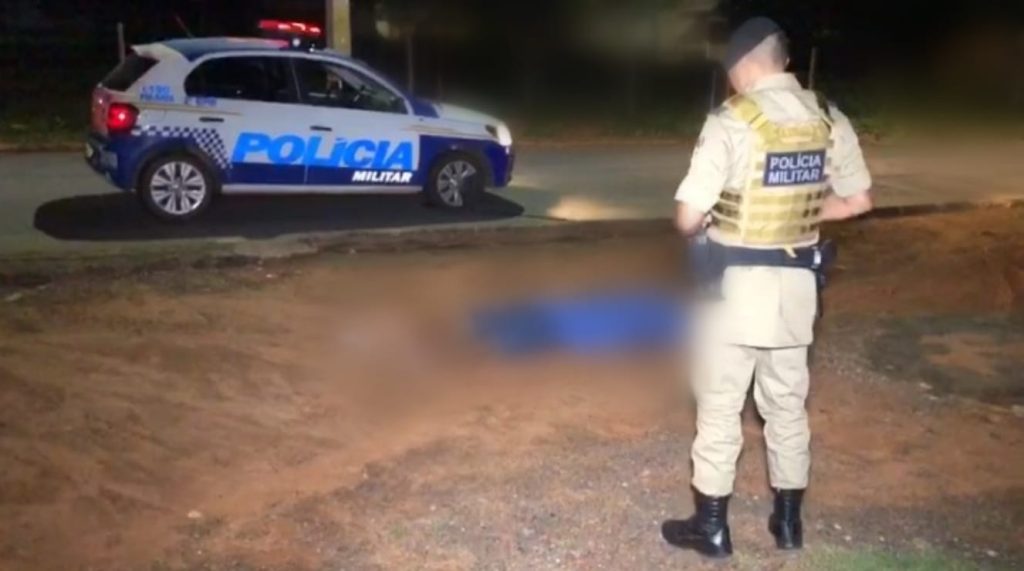 Polícia prende suspeitos de envolvimento em tiroteio que matou dois jovens e deixou outro ferido
