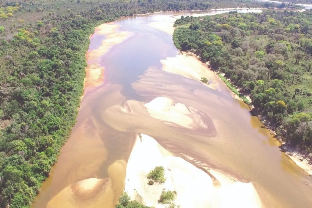 Justiça mantém suspensão das autorizações de captação de água na bacia do Rio Formoso durante período de estiagem