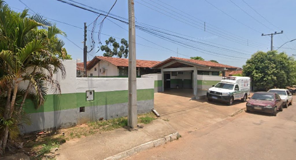 Homem morre após perder controle de moto, cair e bater cabeça no meio-fio