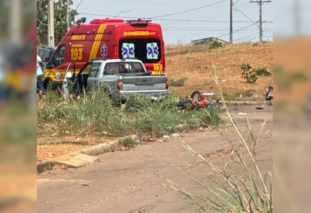 Motociclista morre após acidente com caminhonete em cruzamento