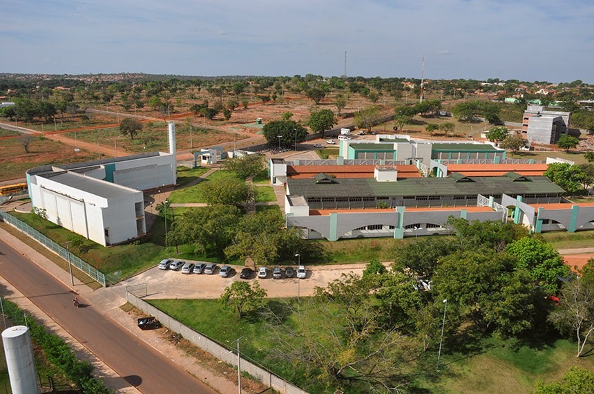 UFNT publica edital com vagas para professores em diferentes áreas; veja como participar