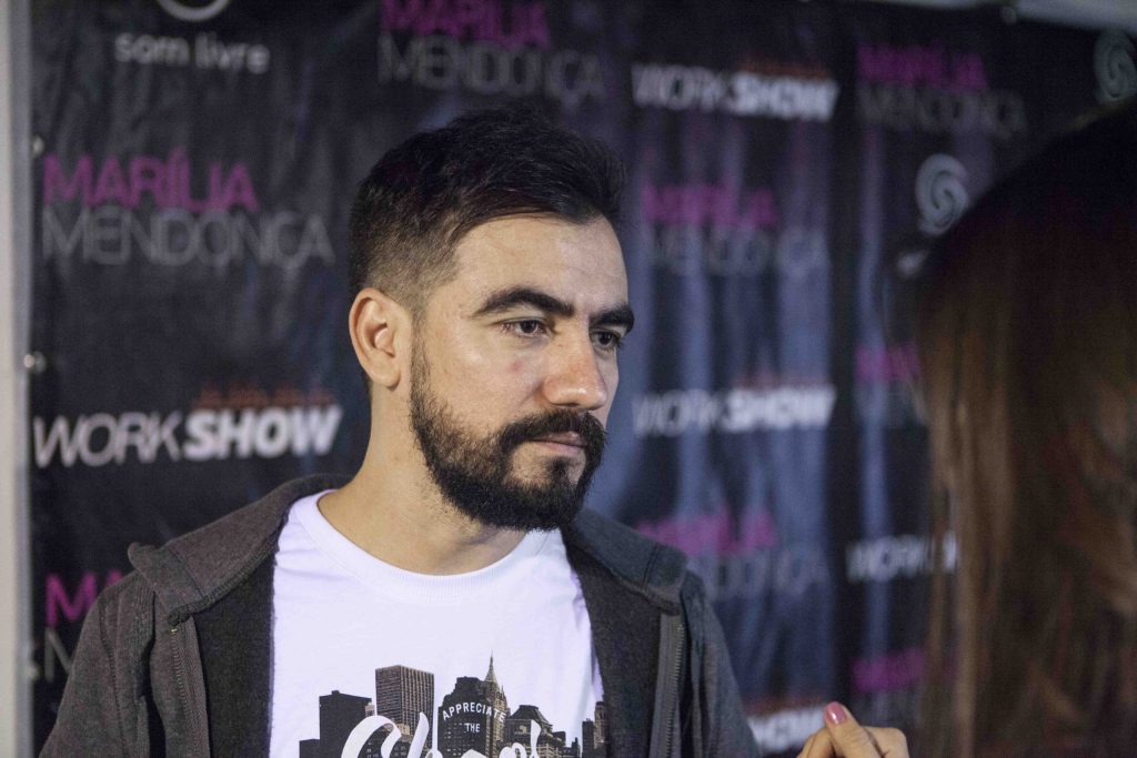 Juliano Tchula se manifesta sobre cinebiografia de Marília Mendonça e diz não querer que sua imagem seja usada
